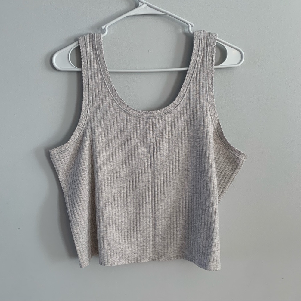 Ribbed Gray Tank Top Crop Scoop Neck Shirt Neutral Basic Womens Old Navy Size XL